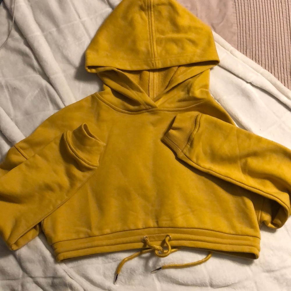 Mustard crop hoodie